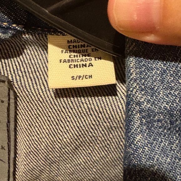 Levi’s Trucker Jacket with Jacquard By Google - Picture 8 of 17